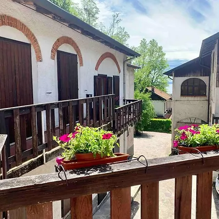The Paper Mill - With Private Terrace Apartment Lesa